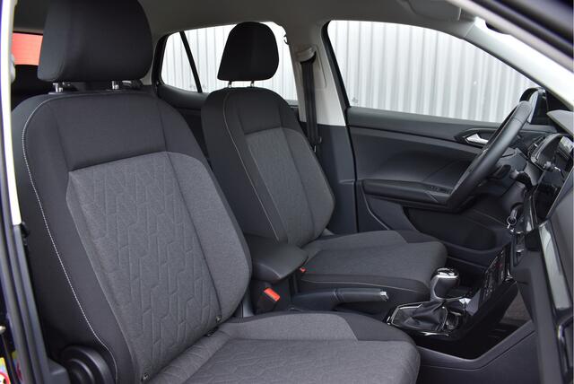 Volkswagen T-Cross 1.5 TSI Life DSG 150PK, Virtual cockpit, Adaptive cruise, Stoelverwarming, Carplay, PDC