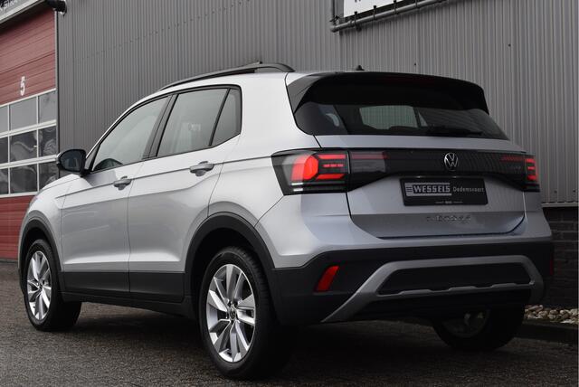 Volkswagen T-Cross 1.5 TSI Life DSG 150PK, Adaptive cruise, Stoelverwarming, Carplay