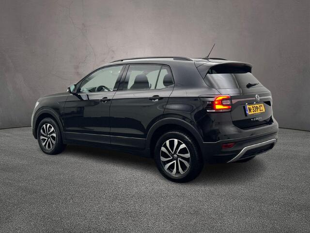 Volkswagen T-Cross Life Business 1.0 TSI 95pk Adaptive cruise control, Stoelverwarming, Parkeersensoren, Navigatie, App connect, DAB, Radio, Airco, Bluetooth