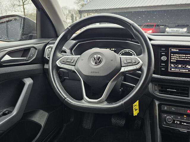 Volkswagen T-Cross 1.0 TSI Style | Automaat | LED | Trekhaak | Stoelverwarming | ACC | Navi | PDC |