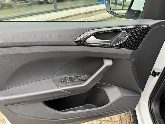 Volkswagen T-Cross 1.5 TSI Style | DSG | Navi | Camera | App-conn. | Trekhaak | LED