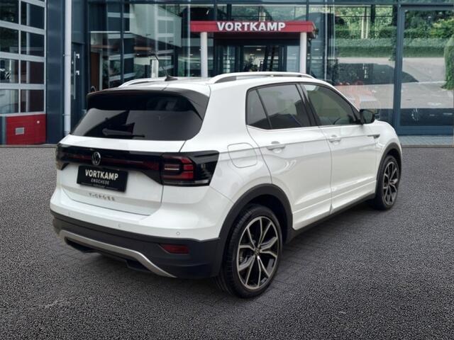 Volkswagen T-Cross 1.5 TSI DSG R-LINE TREKHAAK/CAMERA/ACC/NAVI/STOELVERW