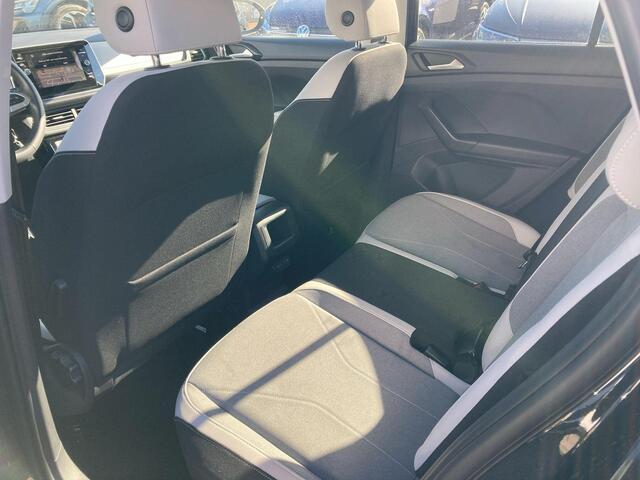 Volkswagen T-Cross 1.0 TSI 116PK Style DSG · Navigatie · Apple/Android Car Play · Camera + Parkeersensoren · Garantie t/m 04-02-2027 of 100.000km