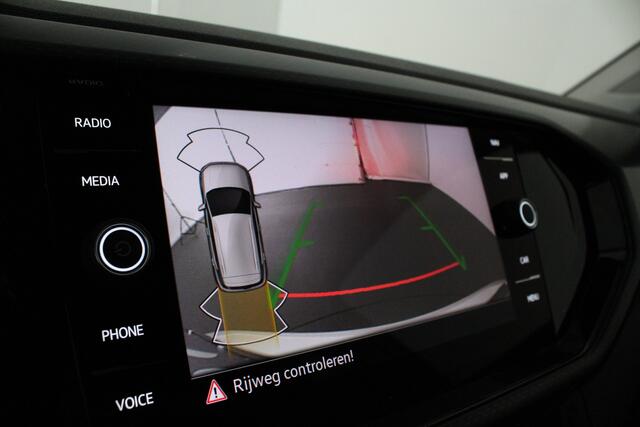 Volkswagen T-Cross 1.0 TSI Life Automaat/Ascot Gray/Camera/Adapt. cruise