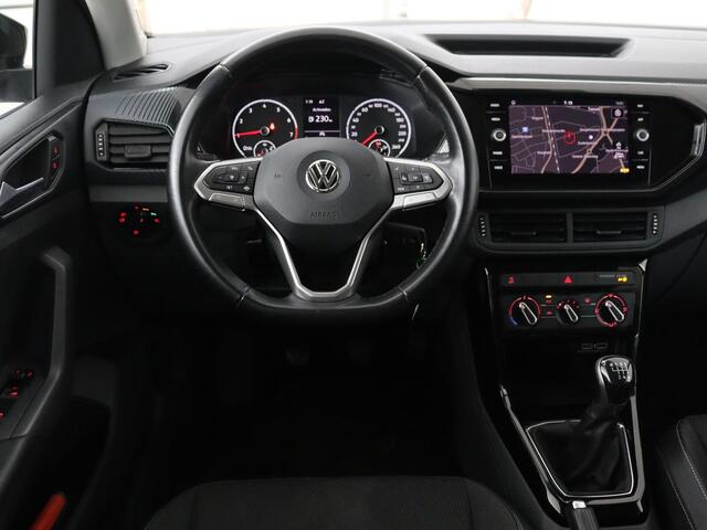 Volkswagen T-Cross 1.0 TSI Life | Carplay | Navigatie | Adaptive cruise | Dodehoek detectie | Airco | Bluetooth | Getint glas | Regen-/lichtsensor