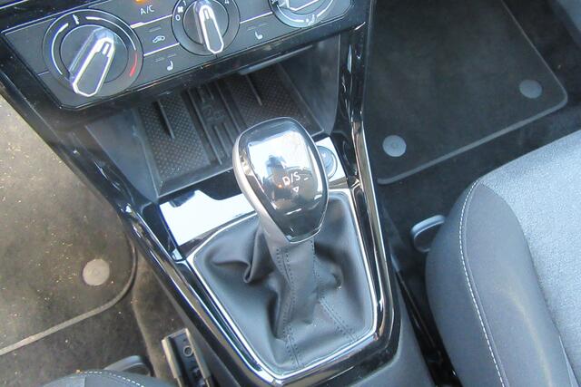 Volkswagen T-Cross 1.0 TSI Life Edition Automaat, Cruise Control, PDC V+A, Stoelverw, Carplay