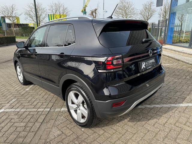 Volkswagen T-Cross 1.5 TSI Style | DSG | Led | Camera | Navi | ACC | LMV17" | App-Conn. | mooi!
