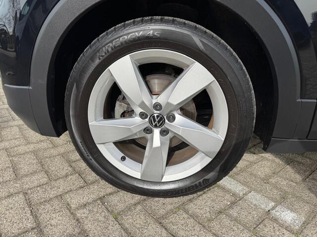 Volkswagen T-Cross 1.5 TSI Style | DSG | Led | Camera | Navi | ACC | LMV17" | App-Conn. | mooi!