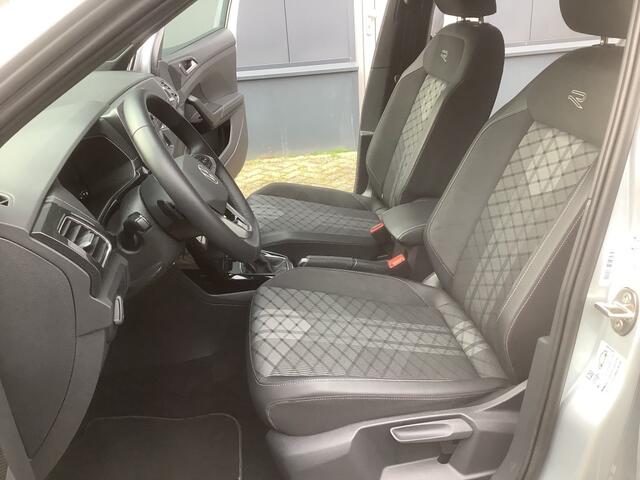 Volkswagen T-Cross 1.5 TSI 150Pk R-Line DSG Automaat I Led I Virtueel I trekhaak