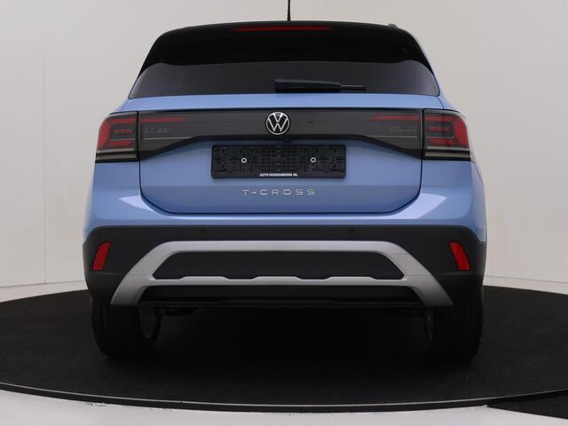 Volkswagen T-Cross Life Edition | 'App-Connect' draadloze smartphone integratie | Achterlichten LED | Afstandscontrolesysteem (Front Assist)