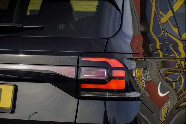 Volkswagen T-Cross 1.0 TSI Life Business Executive BJ2020 Lmv 16" | Led | Pdc | Achteruitrijcamera | App-Connect | Navi | Virtual cockpit | Climate control | Cruise control | Extra getint glas