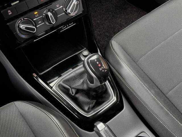 Volkswagen T-Cross 1.0 TSI AUT7 LIFE. AIRCO LED 17 INCH-LMV NAVI ADAP-CRUSE CARPLAY ETC