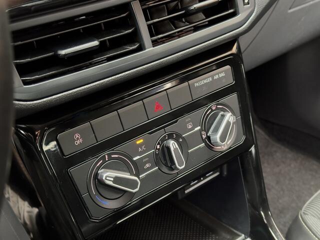 Volkswagen T-Cross 1.0 TSI AUT7 LIFE. AIRCO LED 17 INCH-LMV NAVI ADAP-CRUSE CARPLAY ETC