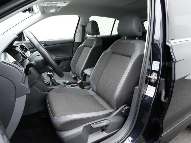 Volkswagen T-Cross 1.5 TSI 150 pk DSG Style Business R / R-Line | Trekhaak | Stoelverwarming | Adaptive Cruise | Achteruitrijcamera