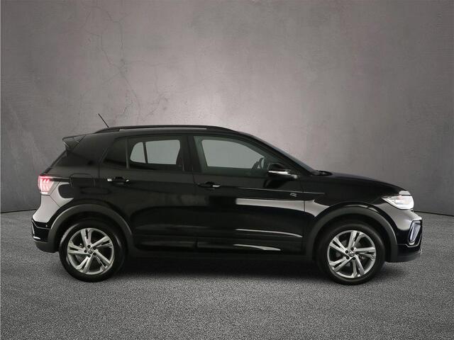 Volkswagen T-Cross R-Line Edition 1.5 TSI 150pk DSG Automaat Trekhaak, Black style, Adaptive cruise control, LED matrix koplampen, Navigatie, Parkeersensoren