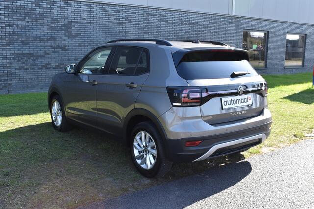 Volkswagen T-Cross 1.0 TSI Life Automaat Stoelverwarming | CarPlay | Achteruitrijcamera | Adaptieve Cruise control | DAB radio | Parkeersensoren | btw auto prijs inclusief btw!