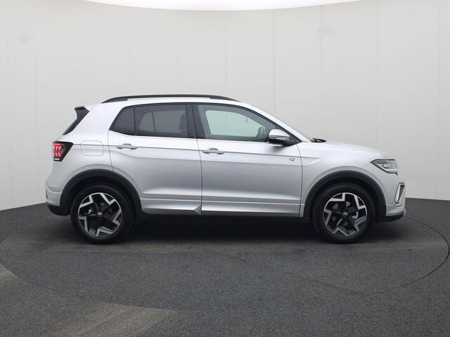 Volkswagen T-Cross 1.5TSI/150PK R-Line DSG · Navigatie · Trekhaak · Apple/Android Car Play · Stoelverwarming · Clima · Garantie t/m 11-04-2027