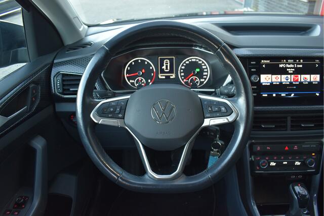 Volkswagen T-Cross 1.0 TSI Style Afn. trekhaak, Camera, Adaptive cruise, Stoelverwarming