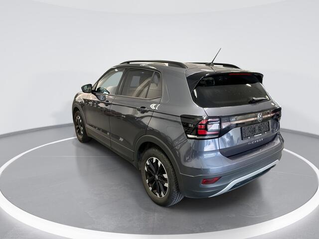 Volkswagen T-Cross 1.0 TSI 110pk DSG Life · Camera · Navigatie · Dodehoeksensor · Airco · DAB · Getint Glas · 16'' Inch ·