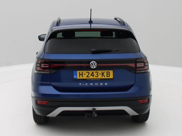 Volkswagen T-Cross 1.0 TSI Life Exec.Edit. Camera / Trekh. / Navi / Adapt.Cruise / Origineel NL