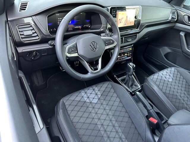 Volkswagen T-Cross 1.5 TSI 150pk DSG R-Line | Camera | Trekhaak | Navi | IQ light | Rijklaar incl. garantie