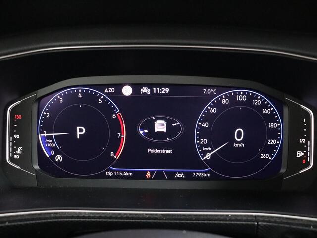 Volkswagen T-Cross 1.0 TSI R-Line Edition | ACC | Camera | IQ. Light | Navigatie!