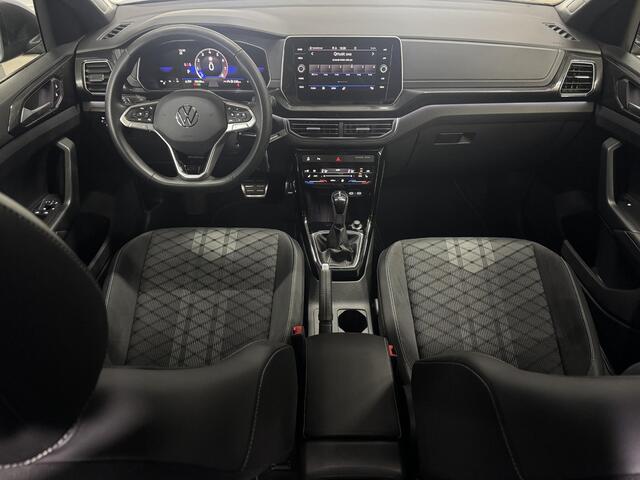 Volkswagen T-Cross 1.5 TSI R-Line Edition | Automaat | Trekhaak | Stoelverwarming | Navigatie | Achteruitrijcamera |