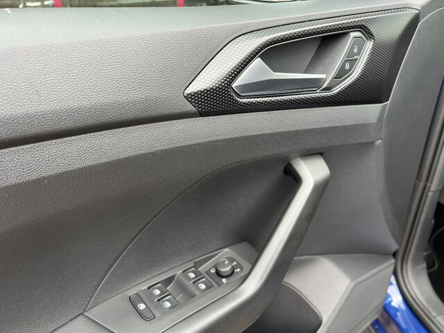 Volkswagen T-Cross 1.0 TSI Style | ACC | PDC | LED | Camera | Navi | Carplay | Stoelverw. |