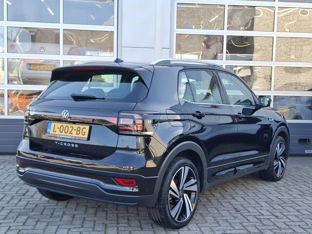 Volkswagen T-Cross 1.0 TSI R-Line | Navigatie/Android/Apple Carplay | LM Velgen 18" | Cruise Control Adaptief | PDC voor en Achter+ Camera Achter | R-Line Exterieur | Airco |