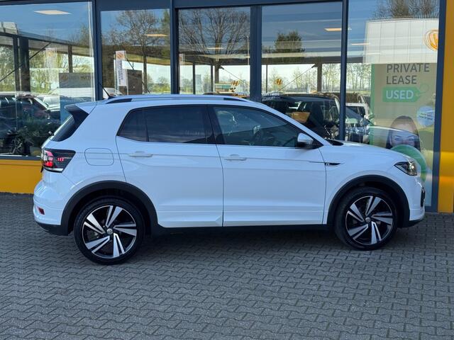 Volkswagen T-Cross 1.0 TSI 110 pk DSG Style R-Line - camera - navi - sensoren