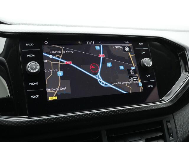 Volkswagen T-Cross 1.0 TSI 95 pk Life | Navigatie | Parkeersensoren voor/achter | Adaptive Cruise | Alarm | Carplay