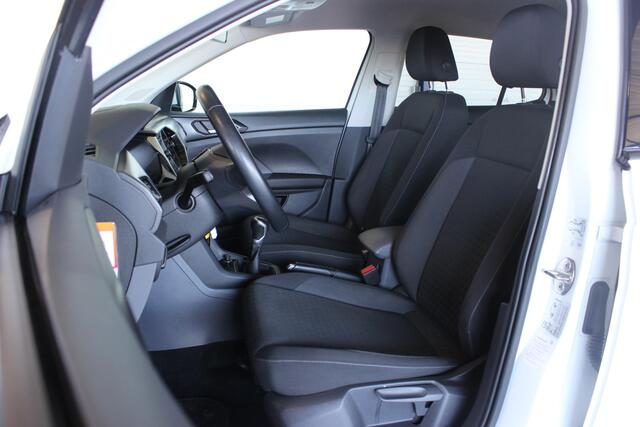 Volkswagen T-Cross 1.0 TSI Life Trekhaak | Carplay | Navi | Bluetooth | Adapt. Cruise | LMV | PDC V+A