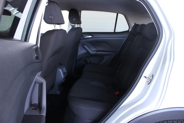 Volkswagen T-Cross 1.0 TSI Life Trekhaak | Carplay | Navi | Bluetooth | Adapt. Cruise | LMV | PDC V+A