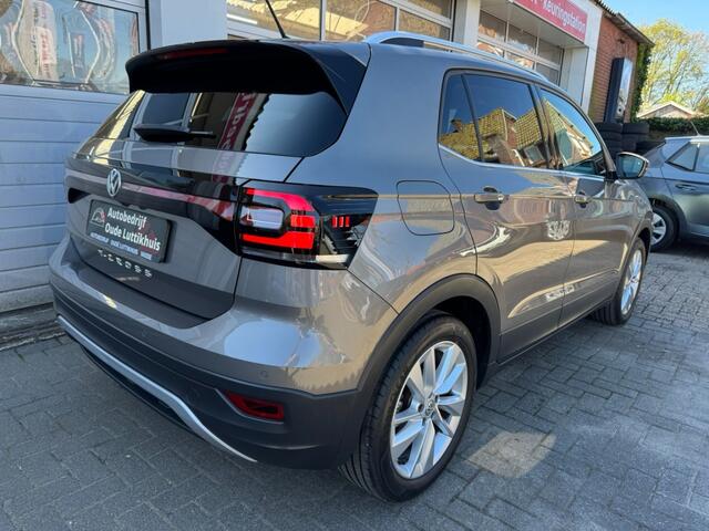 Volkswagen T-Cross 1.0TSI 116PK DSG Highline Virtual Camera Full-Led ACC Keyless Navi