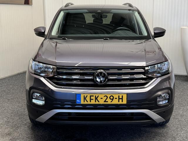 Volkswagen T-Cross 1.0 TSI Style NAVIGATIE ADAPTIVE CRUISE CONTROL CLIMATE CONTROL MEDIA VOORBEREIDING RIJSTROOKSENSOREN DODEHOEKSENSOREN ACHTERUITRIJCAMERA PDC ZEER MOOI !!
