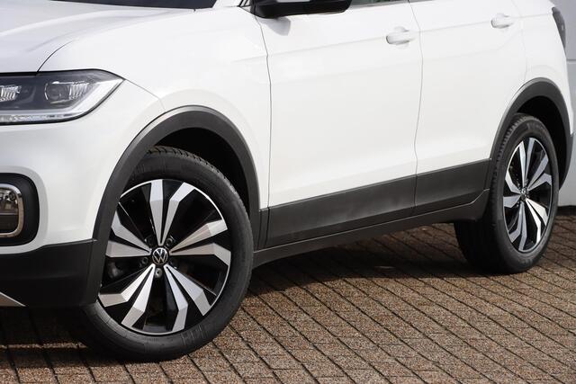 Volkswagen T-Cross 1.0 TSI Style 115pk DSG7 | Stoelverwarming | Carplay | Adaptive