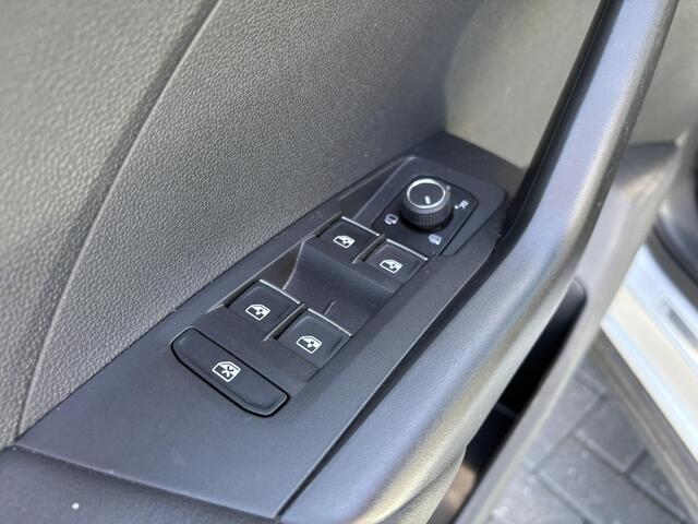 Volkswagen T-Cross 1.5 TSI Style Business R |Camera|ACC|Carplay|