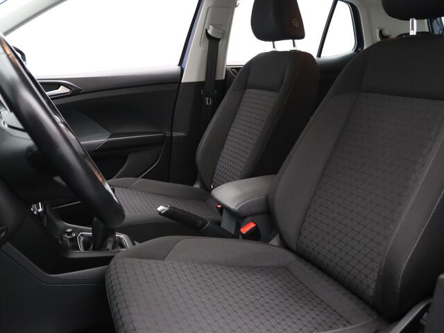 Volkswagen T-Cross TSI Life 95pk Airco | Adapt. Cruise | Trekhaak