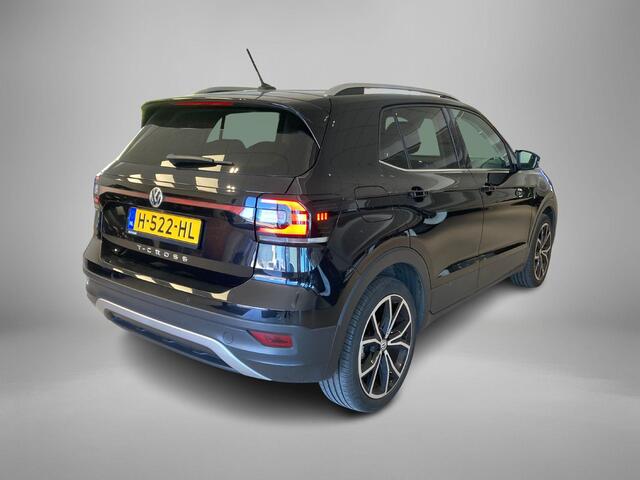 Volkswagen T-Cross 1.0TSI/115PK DSG Style · Navigatie · Camera + Parkeersensoren · Stoelverwarming ·