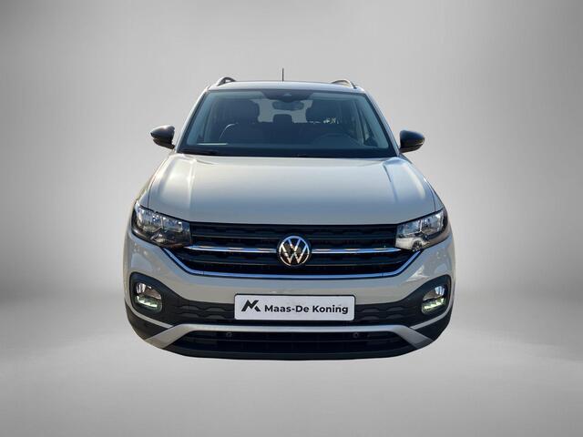Volkswagen T-Cross 1.0TSI/110PK Life DSG · Navigatie · Camera + Parkeersensoren · Stoelverwarming · Apple/Android Car Play · Clima · Garantie t/m 31-10-2026 of 100000km.