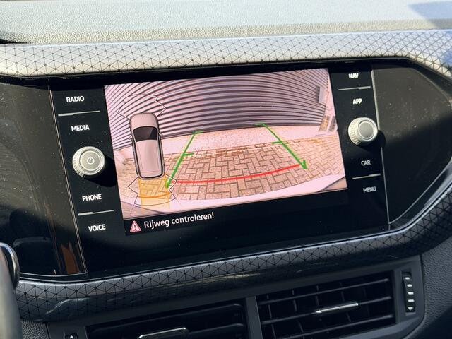 Volkswagen T-Cross 1.0 TSI R-Line / AUTOMAAT / CRUISE CONTROL / CARPLAY / 41.000KM