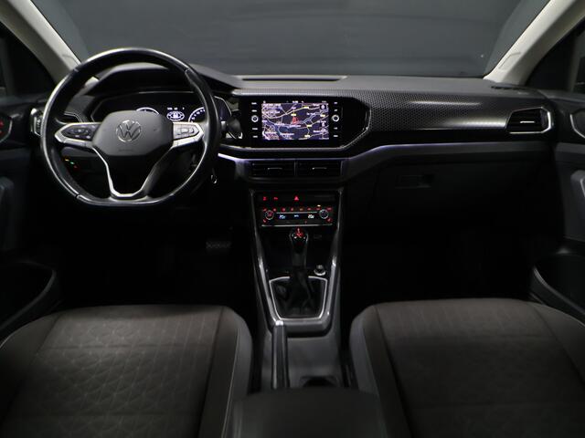 Volkswagen T-Cross 1.0 TSI Style [STOELVERWARMING, ADAPTIEVE CRUISE, BLUETOOTH, CAMERA, PDC, NAVIGATIE, AUTOMAAT, MULTI FUNCTIONEEL STUURWIEL, NIEUWSTAAT]