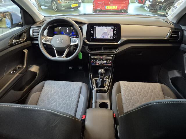 Volkswagen T-Cross 1.0 TSI Life -115pk- Navi | Trekhaak | Climate Control | Stoelverwarming | Rijklaarprijs incl. 1 jaar Bovag garantie