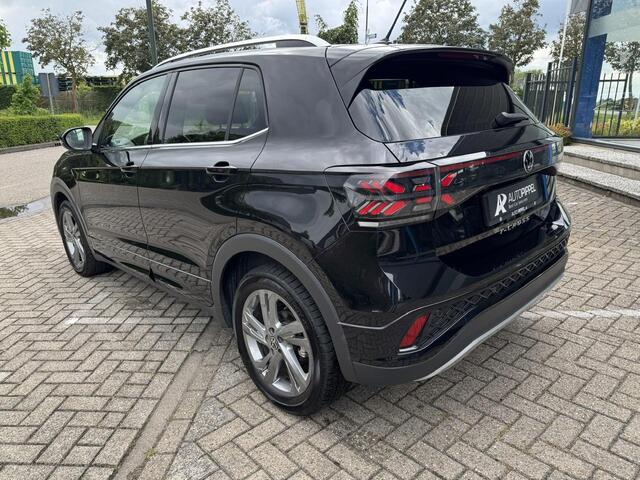 Volkswagen T-Cross 1.5 TSI R-Line 150pk | DSG | ACC | IQ.light | Trekhaak | Navi |