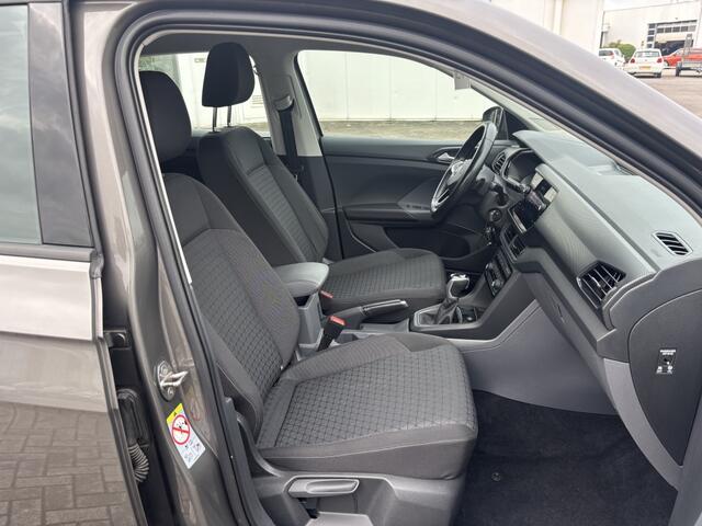 Volkswagen T-Cross 1.0 TSI Life Camera Navi Stoelverwarming