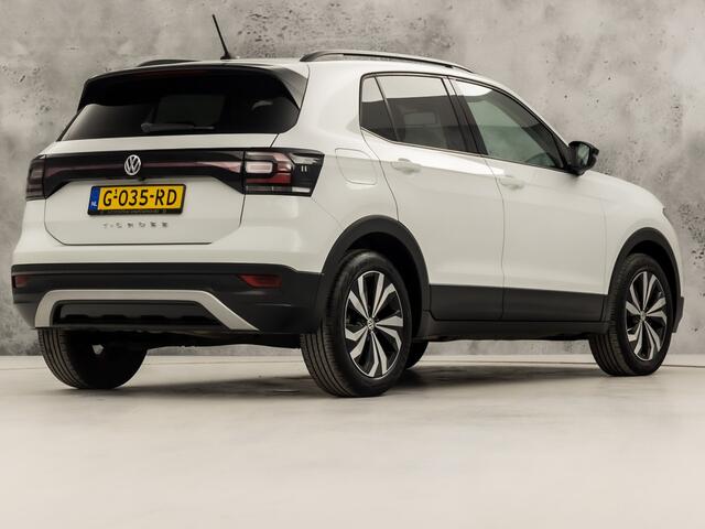 Volkswagen T-Cross 1.0 TSI Life Sport (APPLE CARPLAY, CAMERA, GETINT GLAS, SPORTSTOELEN, CRUISE, NIEUWSTAAT)