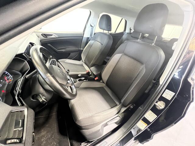 Volkswagen T-Cross 1.0 TSI Life Business | Android Auto/Apple Carplay | LM Velgen 16" | Adap.Cruise Control | Airco | Radio/DAB |