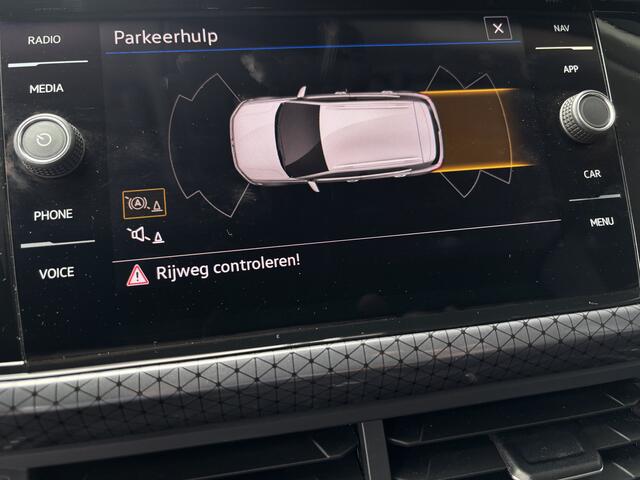 Volkswagen T-Cross 1.0 TSI Style stoelverwarming