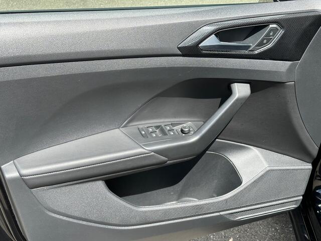 Volkswagen T-Cross 1.0 TSI 115pk DSG GOAL | Trekhaak | 4-Season | Navi | Stoelverwarming | Dode hoek | Rijklaar incl. garantie