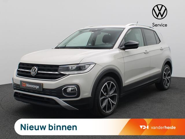 Volkswagen T-Cross 1.0 TSI Style 110PK Achteruitrijcamera, 18" LM Velgen, Black Design Pack, Virtual Cockpit, Clima, Stoelverwarming